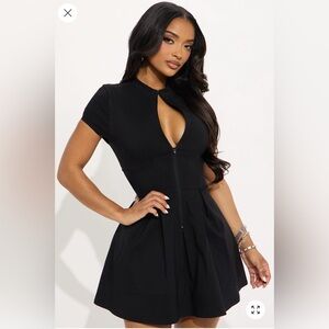 Fashion Nova Black Short Sleeve Mini Dress with Front Zip